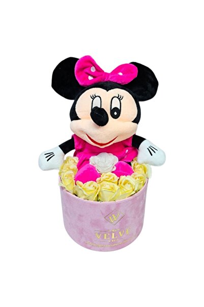 velve Aranjament floral Minnie Mouse cu trandafiri de sapun in cutie catifea roz