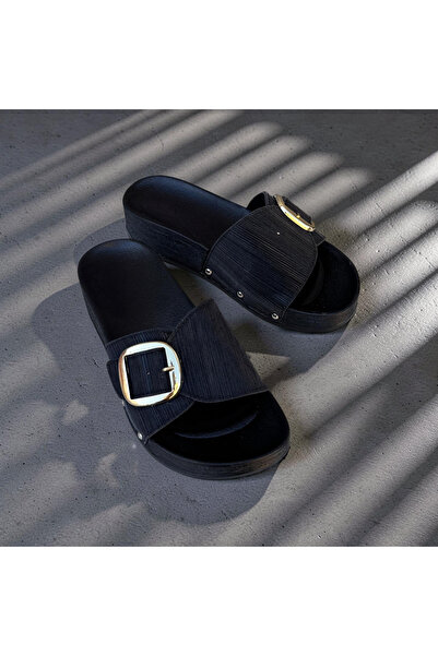 AkınalBella حذاء esem النسائي لمّاع سينكو بإبزيم حذاء بكعب إسفيني لوف كومفورت...