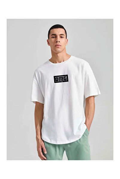 ZEMLİYA Unisex "Omg" Printed T-Shirt -Modern Style