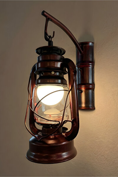 ACCEPT Traditional copper-colored wall lantern
