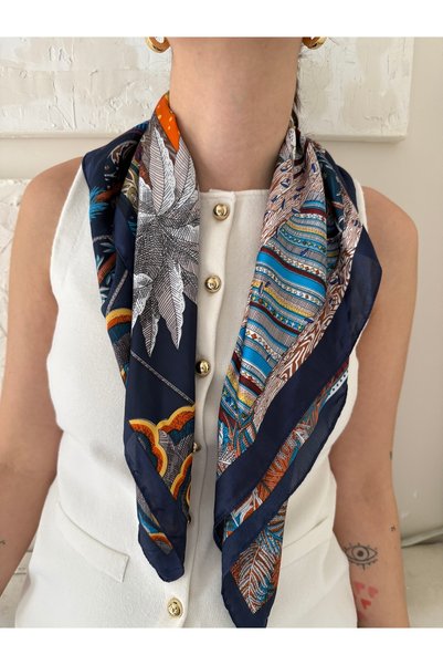 Junsui Astronomy Concept Scarf