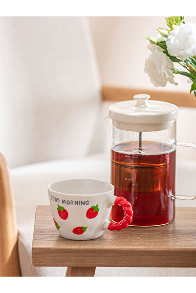 LC Waikiki RMZ GİYİM FARKIYA فراولة با مطبوع أورسيلين كوب 270 مل