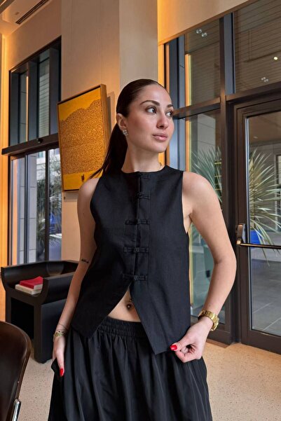 LOKADI Women's Linen Blended Chinese Collar Button Detailed Vest Blouse