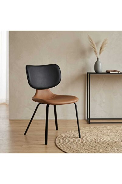 Arnohome الكرسي المودرن ذو الانحناءات المزدوجة والخصر الانسيابي الداعم.