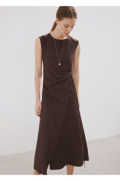 MANGO Woman Kruvaze bağ detaylı midi elbise