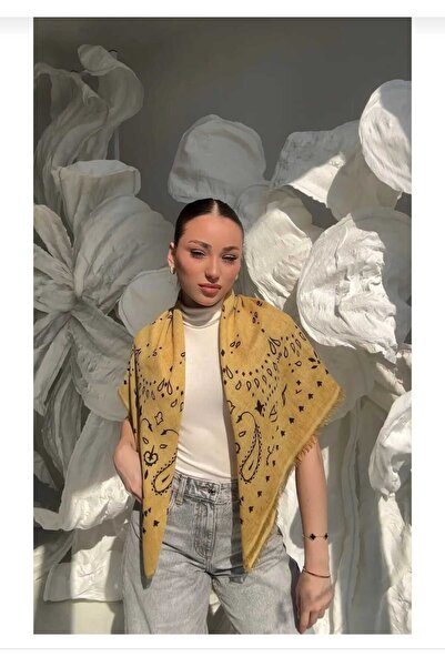 ANBLYs COLLECTION Ethnic D Patterned Self-Fabricated Shawl with Edges Tassele...