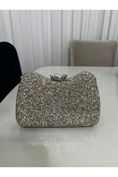 OZ&BU فستان سهرة أماندا مرصّع بالأحجار بتفاصيل خاتمية حقيبة