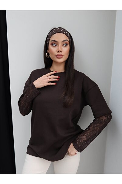 ESRAHELVACI Μπλουζάκι με σχέδιο στα μανίκια Δαντέλα oversized