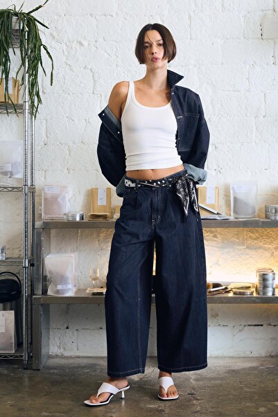 Bershka Crop barrel fit jean