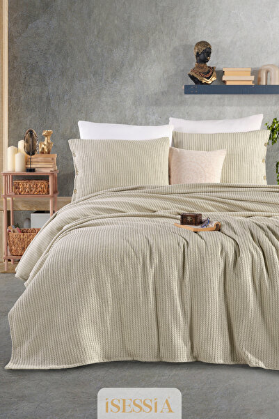 Isessia Elora Double Knitted Piqué Bedspread Set