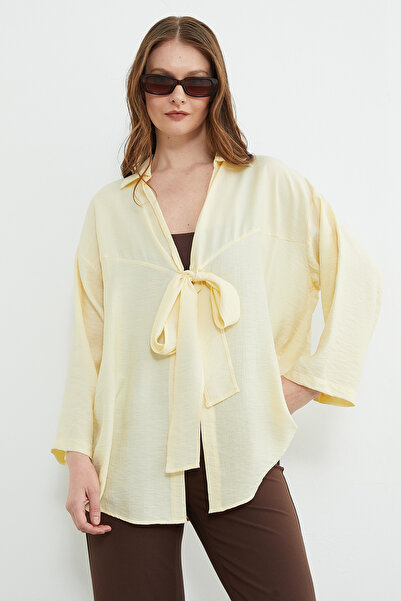 Fulla Moda Front Crinkle Kimono Tie-Detail