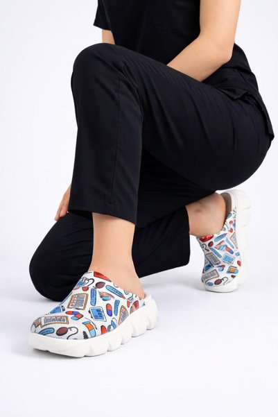 Dr. Mitra Sabo Slippers Ultra Light Nurse Doctor Medical Daily White Blood Pressure Flora 7913