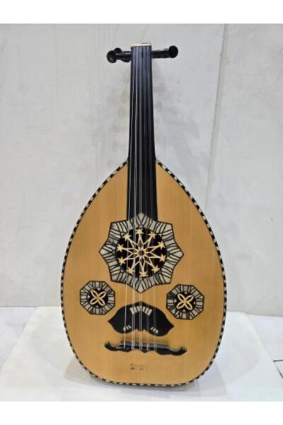 F4A Lux Oud Jewel Excellent Pyramid Strings German