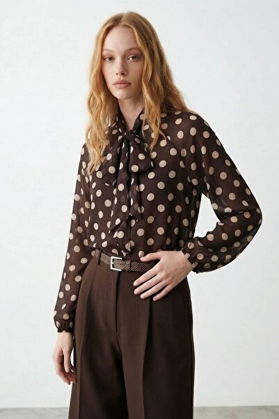 Shopping Shop Boyun Tie-Detail Polka Dot Patterned Shirt Brown