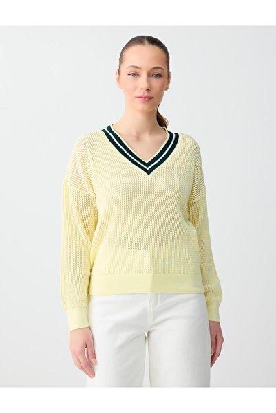 Jimmy Key Light Yellow 100% Cotton Relaxed Fit V-Neck Knitwear Sweater
