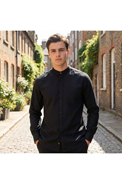 İkranur Риза Arvasi с отворена яка, дълги ръкави и метални копчета, черна