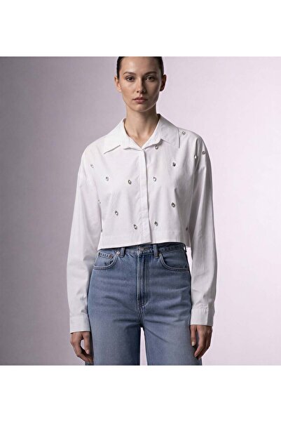 Miss Poem Women's White Stone Detailed Crop Shirt