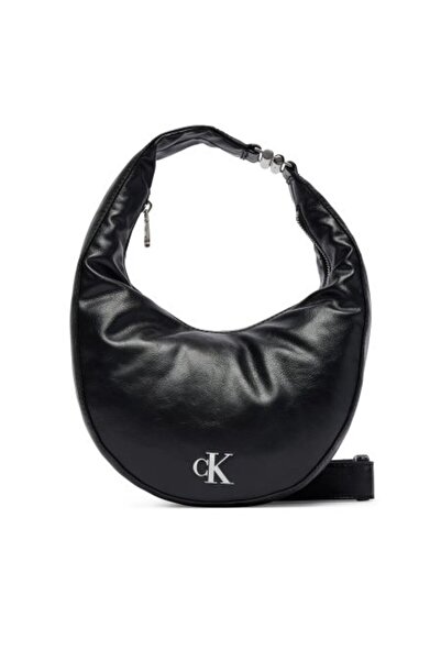 Calvin Klein حقيبة هوبو صغيرة قابلة للتحويل مع مشبك