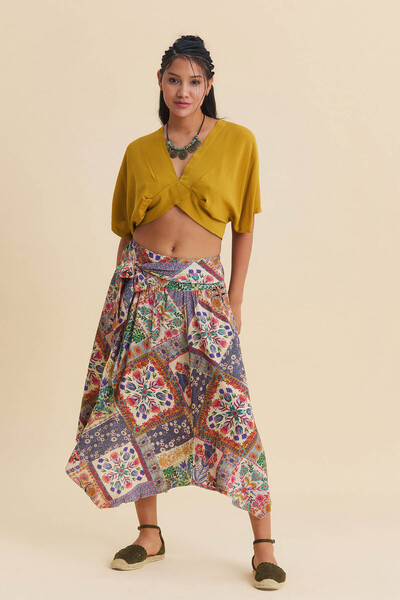 Los banditos Loose Midi Flared Skirt with Tie Waist