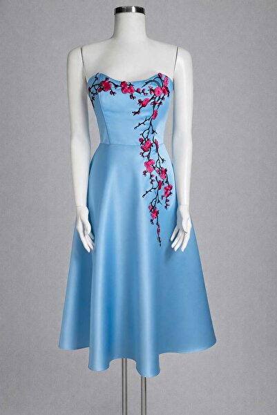 DANIELITE COUTURE Blue midi dress with floral embroidery