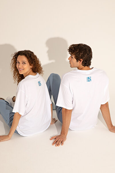 U.S. Polo Assn. Men's Oversized White T-Shirt