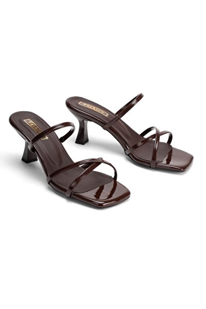 FİNTAS Ayağınıza Gelen Moda Brown Patent Leather Heels for Women Sandals