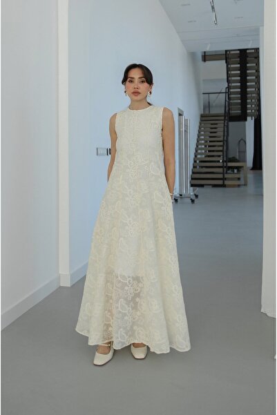 Havoş Beige Peri Embroidered Piece Zero Sleeve Dress