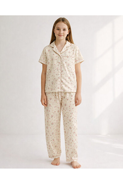 REDTAG طقم بيجاما من الساتان قطن كريمي مزين بنقشة أرنب للبنات (قطعتان)