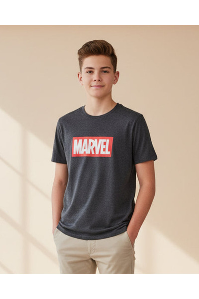 REDTAG تيشيرت أولاد كبار الحجم برسومات مارفل باللون الفحمي