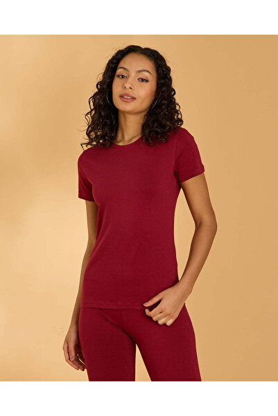 REDTAG تيشيرت نسائي قصير الأكمام بلون عنابي