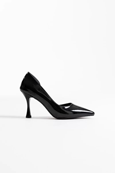 Belinora Women's Black Patent Leather Heeled Shoes Tr08Ms45L