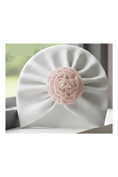 Sebi Prime قبعة إنترلوك مزينة بالورود في المنتصف (0-3 أشهر)