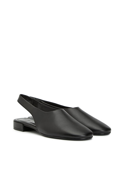 Dıvarese Siyah Ayakkabı