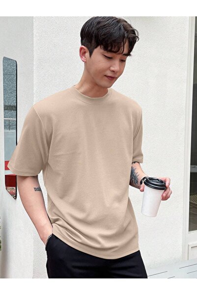 By Layina Men's Basic Crew Neck T-Shirt