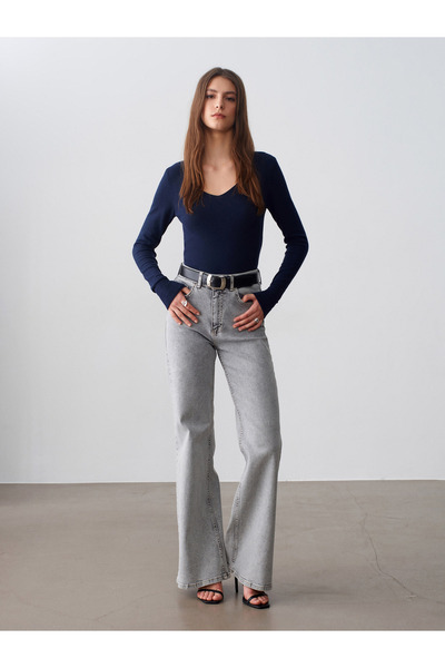 Dilvin 10842 Пуловер с V-образно деколте от кашмир, ултра лек – тъмносин