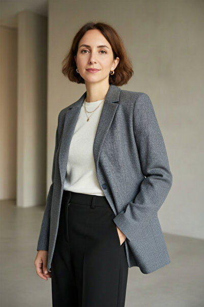 the blazer obsessed Women's Blue Beige Wool 40% Blended Blazer Jacket