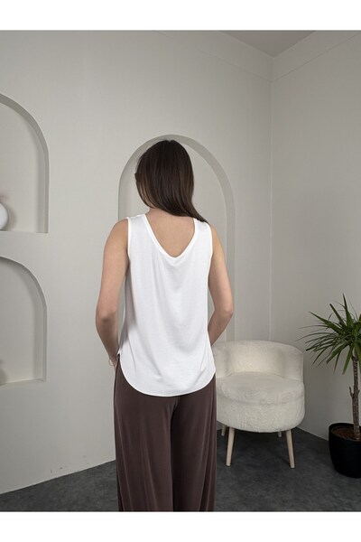 sahraozluk V-Neck Thick Strap White Undershirt