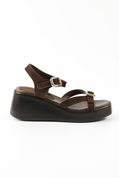 Tuna Genuine Suede Leather Brown Women's Sandals - Rgn21