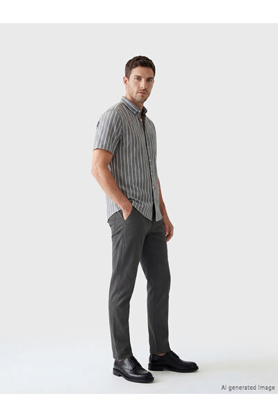 LC Waikiki Esvab • Modern & Distinctive Slim Fit Gabardine Men's Chino Pants
