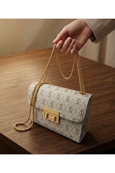 addy White Gold Chain Strap Piece Portfolio Shoulder Bag and Clutch Bag E19B13