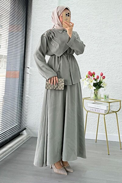 MELEK ARAZ Premium Shoulder Gold Buttoned Skirt Suit - Green