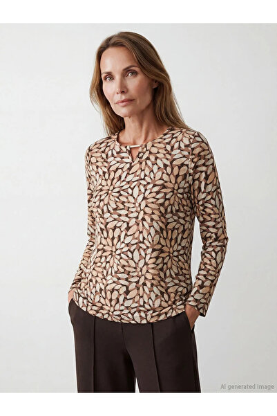 LC Waikiki Bluză maro cu model cu gât de bicicletă