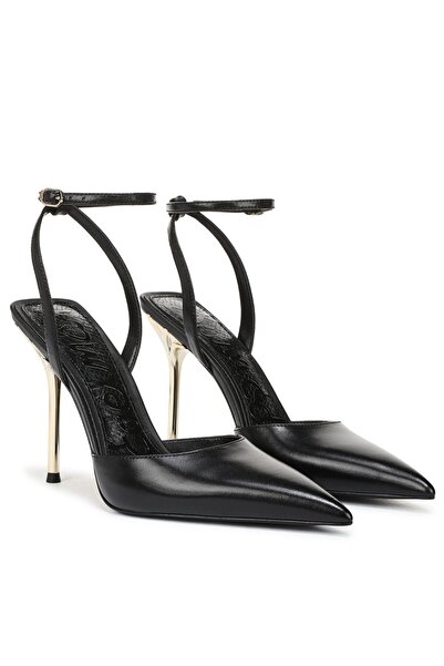 Sam Edelman حذاء بكعب منخفض من أوشا