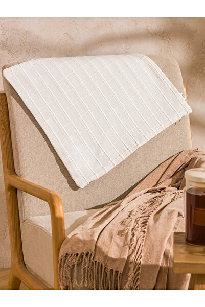 LC Waikiki Μπεζ Θήκη διακοσμητικού μαξιλαριού 45x45 εκ.