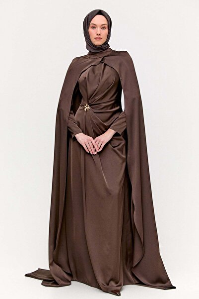 Setrms Drape Detaylı Pelerinli Abiye