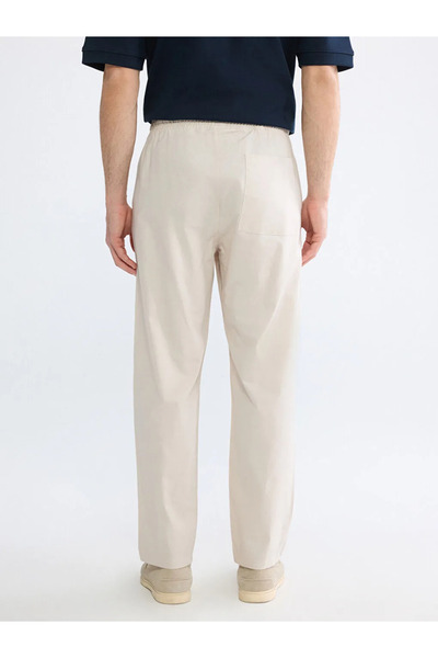 LC Waikiki Pantaloni Ecru pentru bărbați, croială standard
