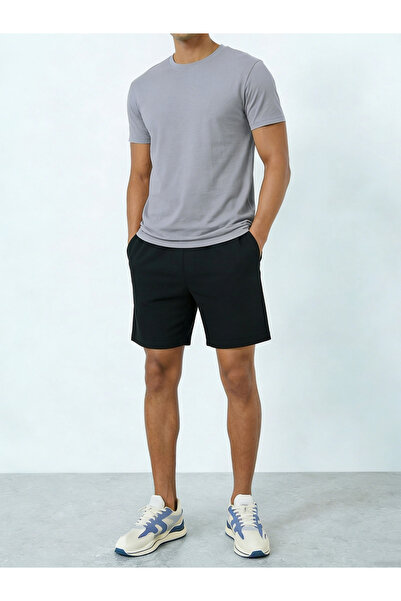 Take Two By Styli Men Solid Round Neck T-Shirt and Shorts Co-Ords