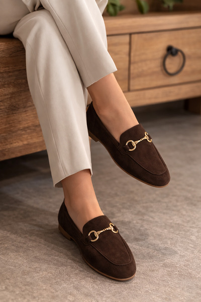 defile ayakkabi Coffee Gold Buckled Suede Loafers