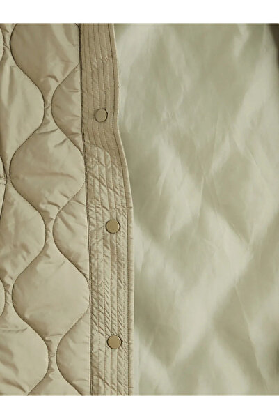 LC Waikiki Женска надуваема жилетка с каптон и права яка в цвят хаки