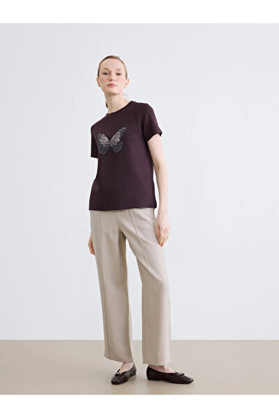 LC Waikiki Καφέ γυναικείο μπλουζάκι με λαιμόκοψη πεταλούδα και κέντημα